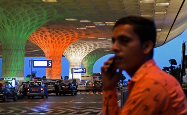 मुम्बई एयरपोर्टमा बम विस्फोट गराउने धम्की, १ मिलियन बिटक्वाइन माग