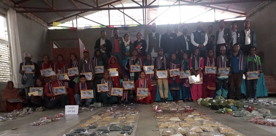 जुम्लामा जिल्ला स्तरीय कृषि मेलाः चिनोदेखि भाँगोसम्म प्रदर्शनी  