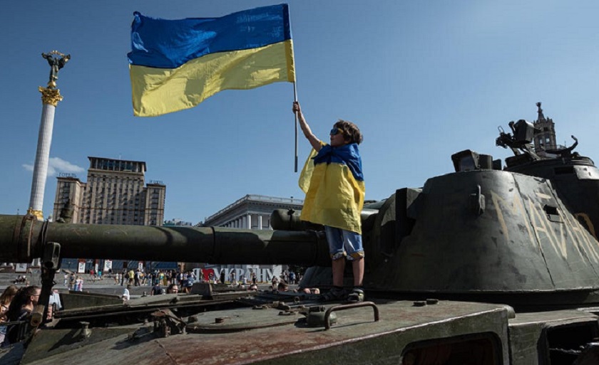 युक्रेनमा ‘जनमत संग्रह’ः भोटका लागि घर–घर सेना
